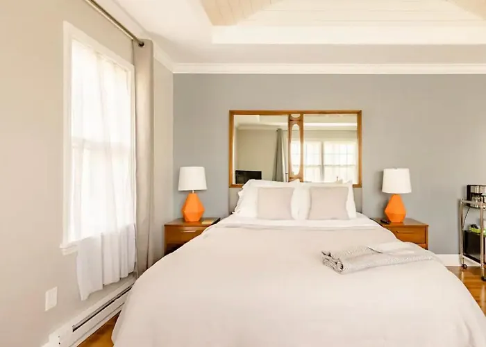 Pittsford Garden Retreat